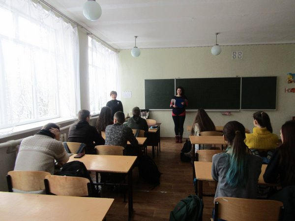 Марьинским школьникам рассказали о политических заключенных