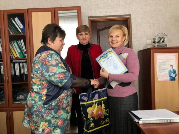 Педагоги из Марьинского района добились первых побед на Всеукраинском конкурсе «Учитель года»