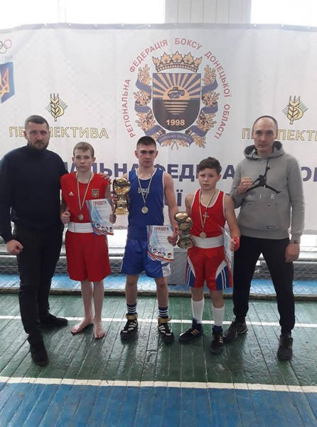 Боксеры из Курахово и Марьинки завоевали медали на двух турнирах
