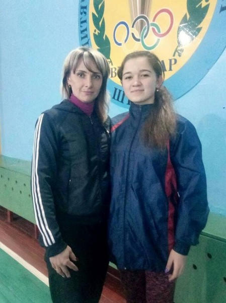 Тренер по легкой атлетике из Угледара признана лучшей в Донецкой области