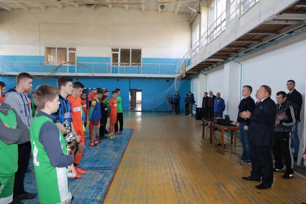 Определен победитель открытого Кубка Марьинского района по мини-футболу