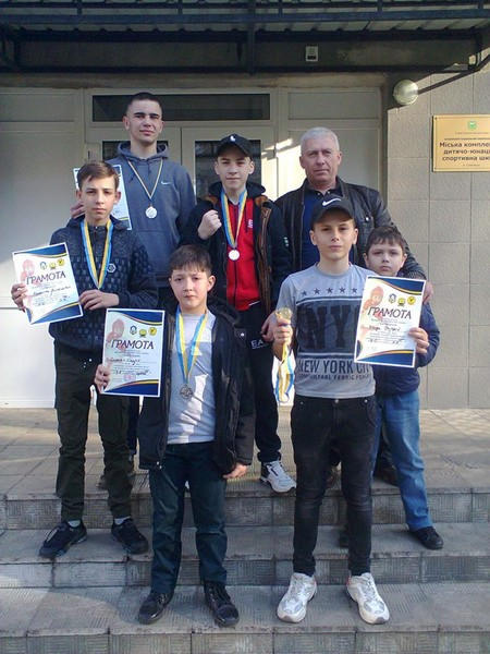 Бойцы из Марьинского района завоевали медали на чемпионате Донецкой области по рукопашному бою