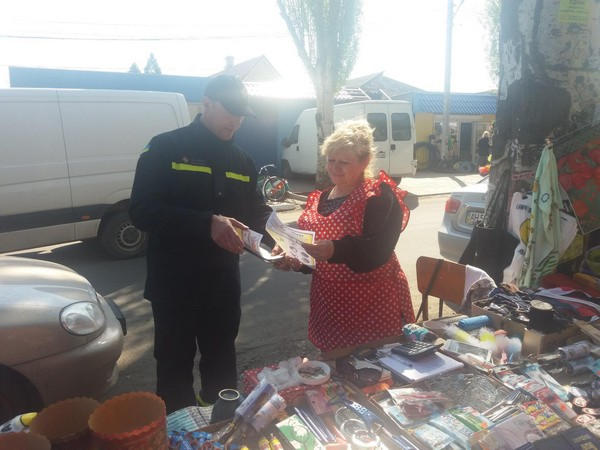 Спасатели провели профилактический рейд в городе Курахово