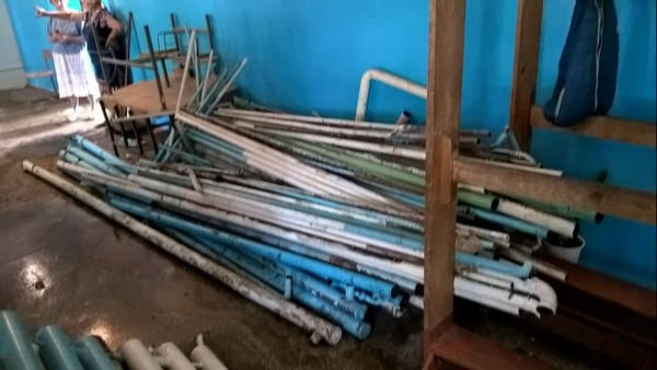В Курахово продолжается ремонт школ