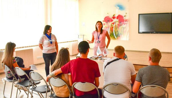 Молодежь Марьинского района учат, как стать успешными предпринимателями