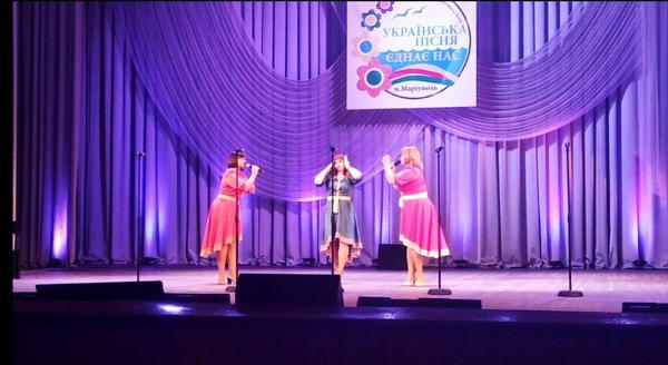 Угледарские вокалисты успешно выступили на Всеукраинском фестивале-конкурсе