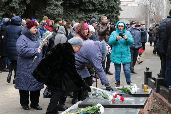В Марьинке почтили память ликвидаторов аварии на ЧАЭС