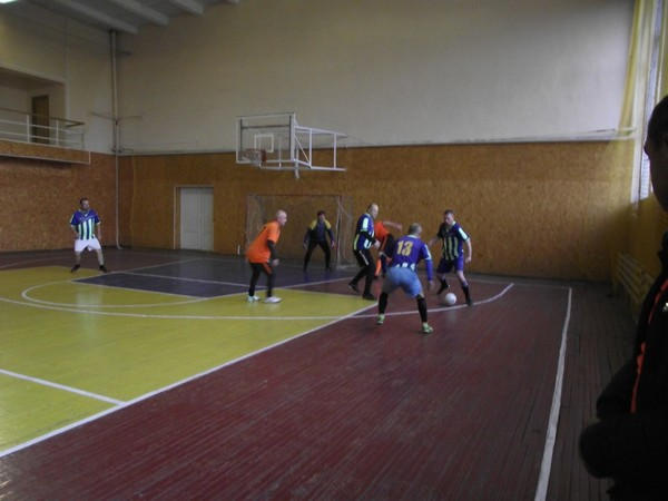Стал известен победитель Чемпионата Великоновоселковского района по мини-футболу среди ветеранов