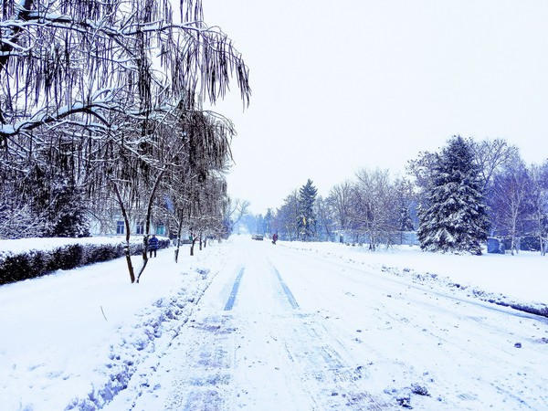 В Великоновоселковском районе ликвидируют последствия зимней непогоды