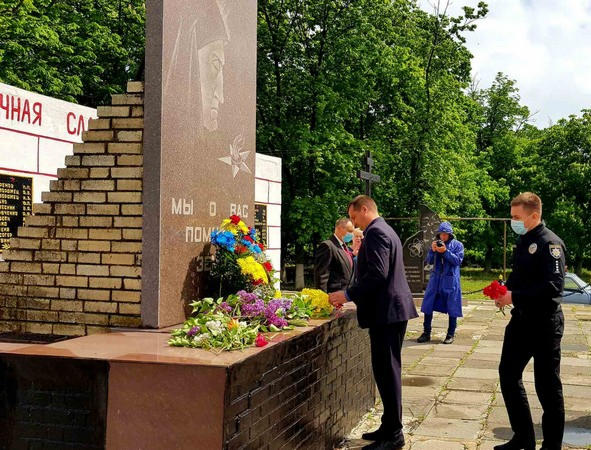 В День Победы в Угледаре почтили память погибших во Второй мировой войне
