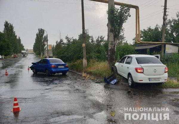 В результате ДТП в Марьинском районе пострадала женщина