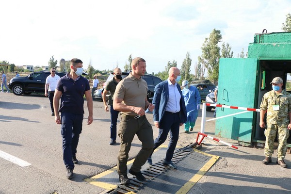Стали известны подробности визита вице-премьер-министра Украины в Марьинский район