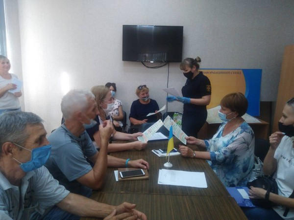 В Курахово проводят мероприятия по обеспечению безопасности на избирательных участках