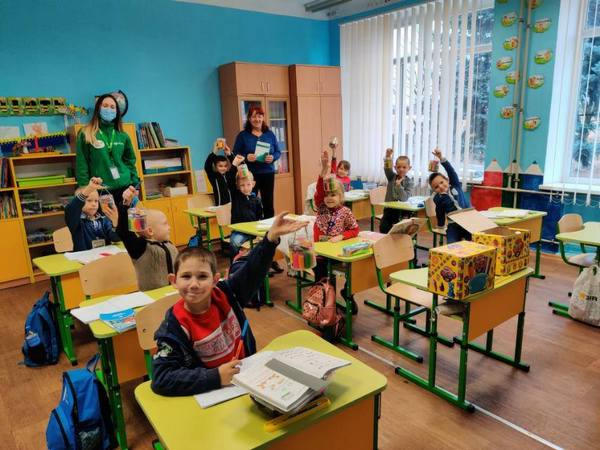 В прифронтовой Красногоровке для детей проводят занятия по снижению психоэмоционального напряжения