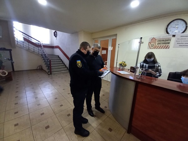Спасатели проверили, насколько безопасна гостиница в Курахово