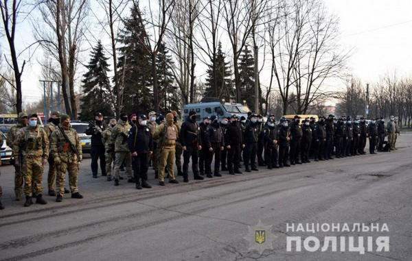 Полицейские с военными провели масштабную отработку на территории Кураховской громады