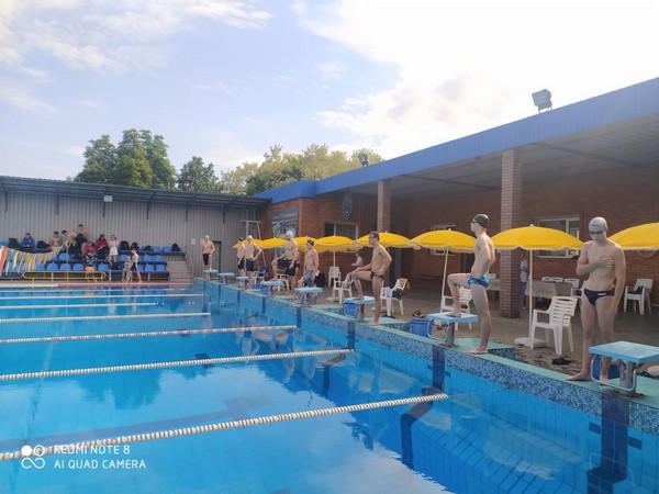 В Курахово прошел чемпионат Донецкой области по плаванию