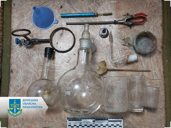 Расследование завершено: стало известно, как бывший правоохранитель обеспечивал наркотиками жителей Курахово
