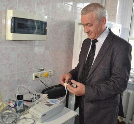 Госпиталю для ветеранов войны в Марьинке подарили медицинское оборудование на 150 тысяч гривен (фото + видео)