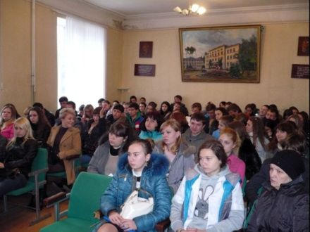 В Красногоровке студентам техникума рассказали об их правах и обязанностях (фото)
