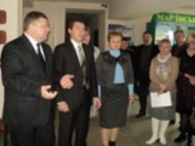 В Марьинке открыли Центр предоставления административных услуг (фото)
