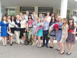 ДТЭК Кураховская ТЭС подарила выпускникам Марьинской школы-интернат незабываемый праздник (фото)