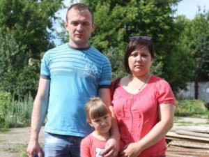 Семья “беженцев” из Угледара прибыла в Россию (фото, видео)
