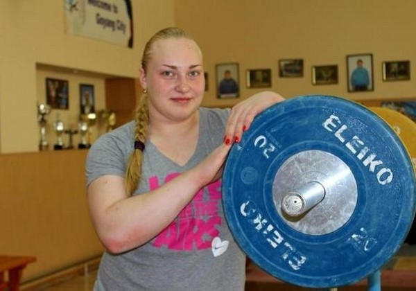 Уроженка Угледара стала абсолютной чемпионкой Европы по тяжелой атлетике
