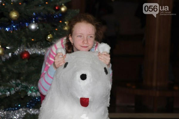 Как дети из Красногоровки проводят рождественские каникулы в Днепропетровске