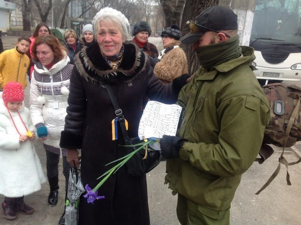 Одесса с почестями встретила защитников Марьинки