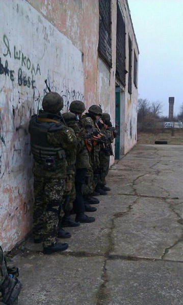 В Курахово обнаружены следы диверсионной группы боевиков