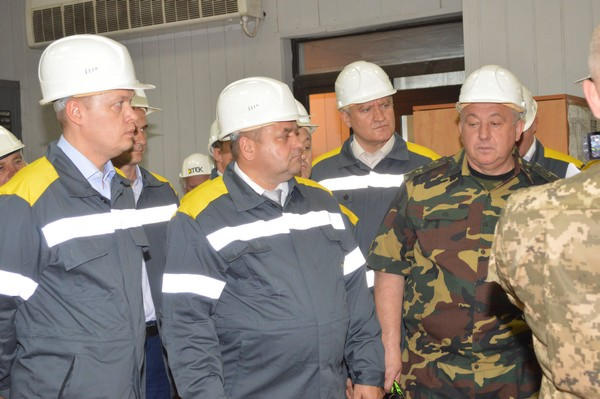 Губернатор и нардеп посетили Кураховскую ТЭС