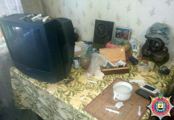 Житель Курахово организовал наркопритон