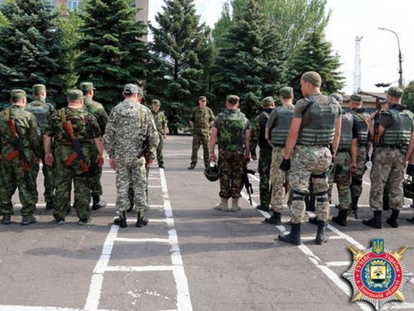 В Марьинку направлен усиленный отряд милиции