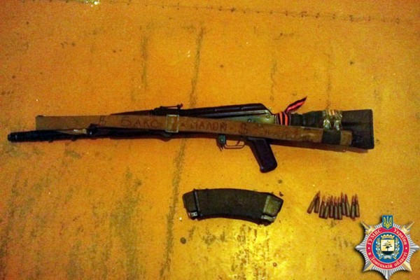 В прифронтовой Красногоровке обнаружен местный вооруженный боевик ДНР