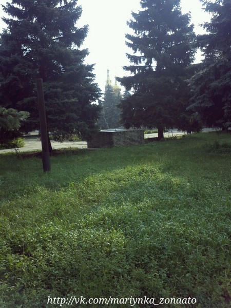 В Марьинке и Красногоровке демонтировали памятники Ленину