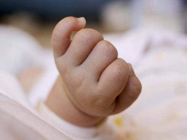 Жительница Курахово потеряла новорожденного ребенка из-за халатности врачей