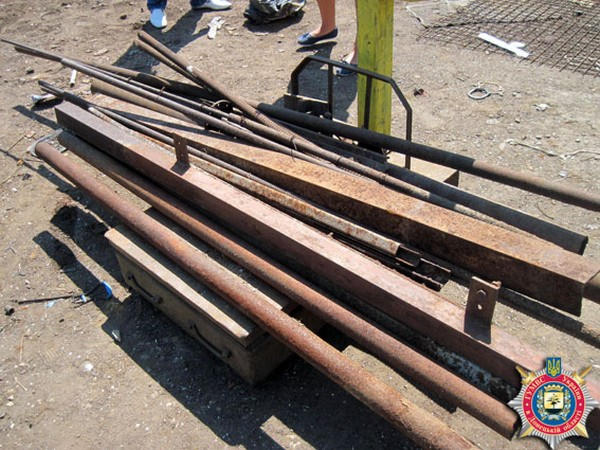 Житель Курахово организовал нелегальный пункт приема металлолома