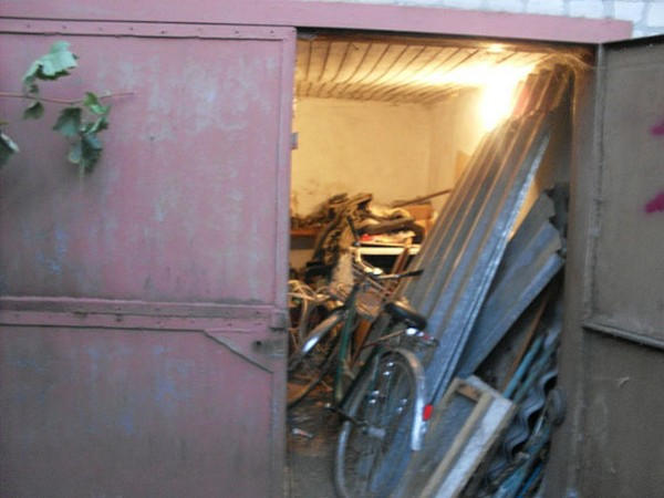 Житель Курахово хранил в гараже гранаты