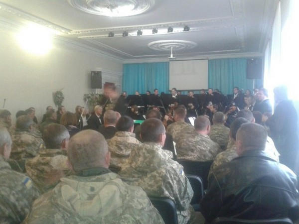 Как прифронтовая Красногоровка отмечала День Защитника Украины