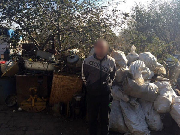 Житель Красногоровки организовал нелегальный пункт приема металлолома