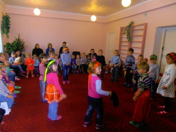В Марьинском районе детям прививают традиции украинских казаков