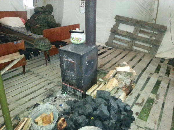 Пункт обогрева вблизи КПВВ «Марьинка» работает в штатном режиме