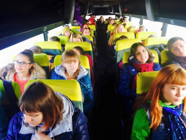 Дети из Марьинского района проведут новогодние каникулы в Тернополе