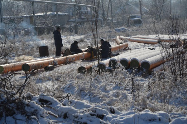 Глава района с представителями ОБСЕ проверил ход восстановления газопровода «Марьинка - Красногоровка»