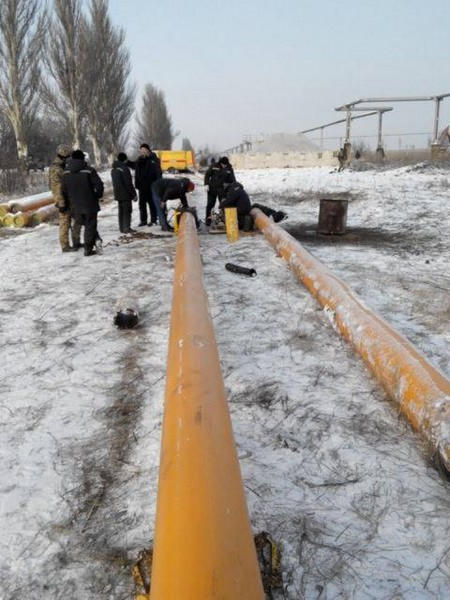 Восстановление газопровода «Марьинка - Красногоровка» становится все более опасным