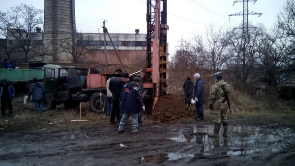 Как идет строительство новой линии электроснабжения в Красногоровке