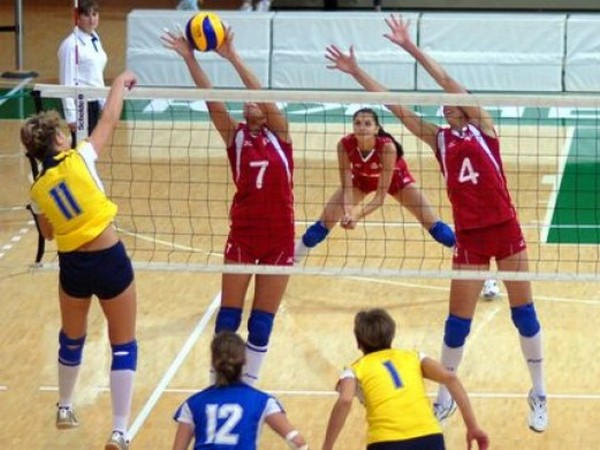 Юные волейболистки из Курахово завоевали «бронзу» на V Спортивных играх среди школьников
