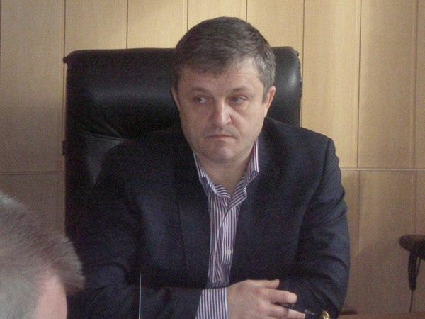 Председатель Марьинской райгосадминистрации Владимир Мороз живет на одну зарплату