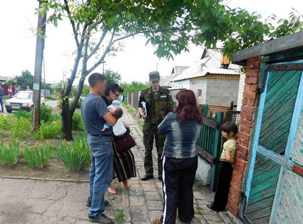 Заброшенные дома в прифронтовой Марьинке опечатают до лучших времен